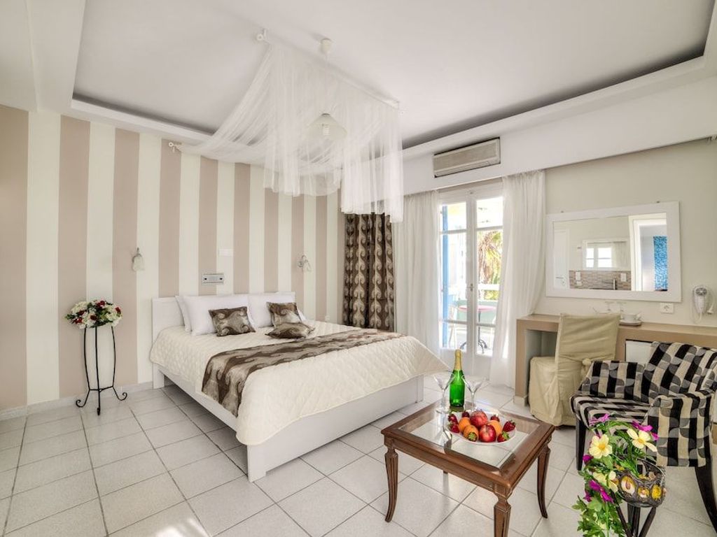 Pantheon Hotel