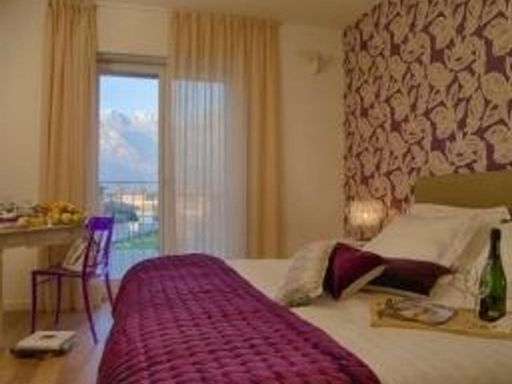 Spluga Sosta & Hotel