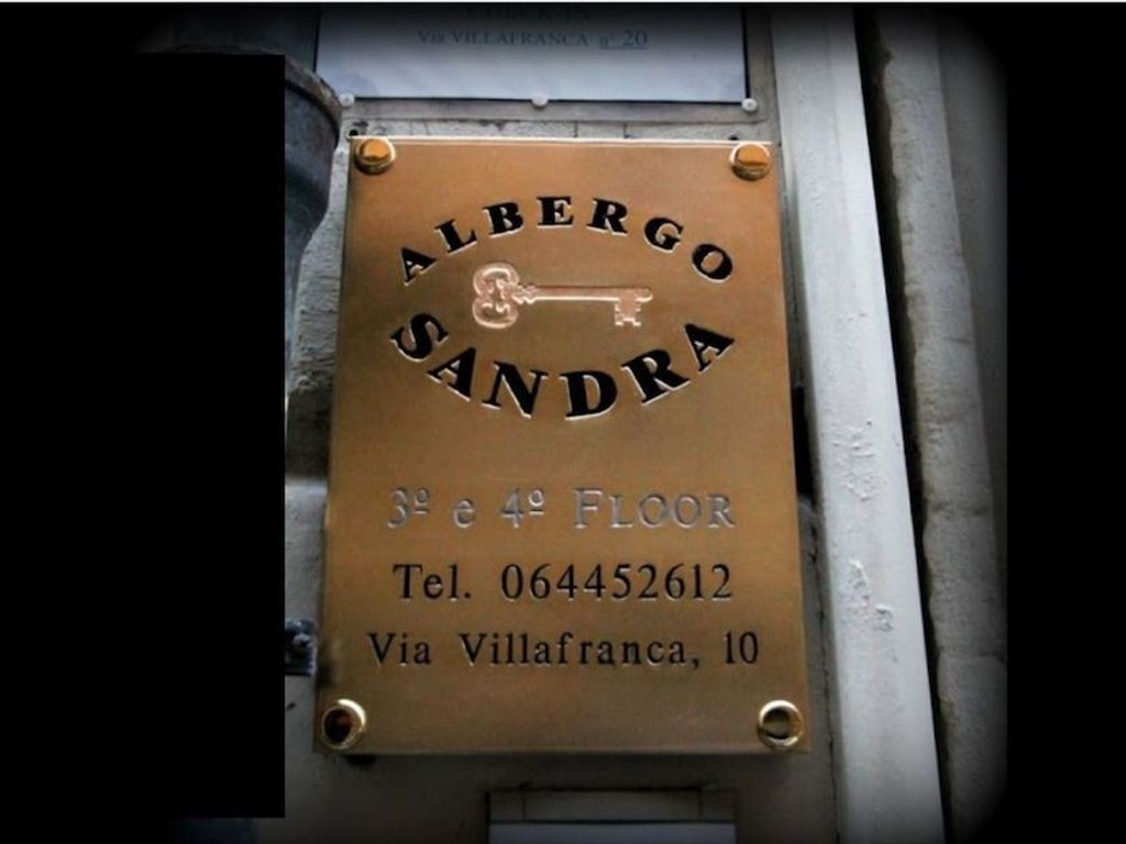 Hotel Sandra