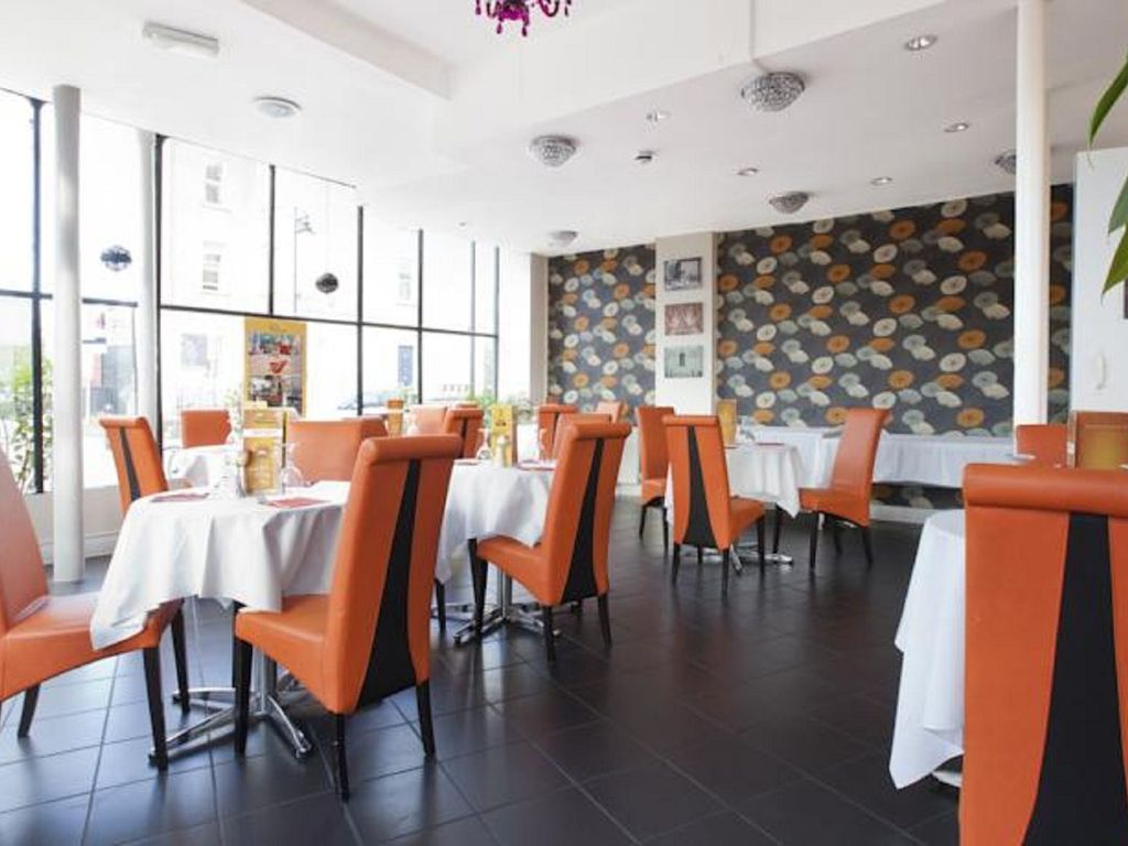 Islington Inn