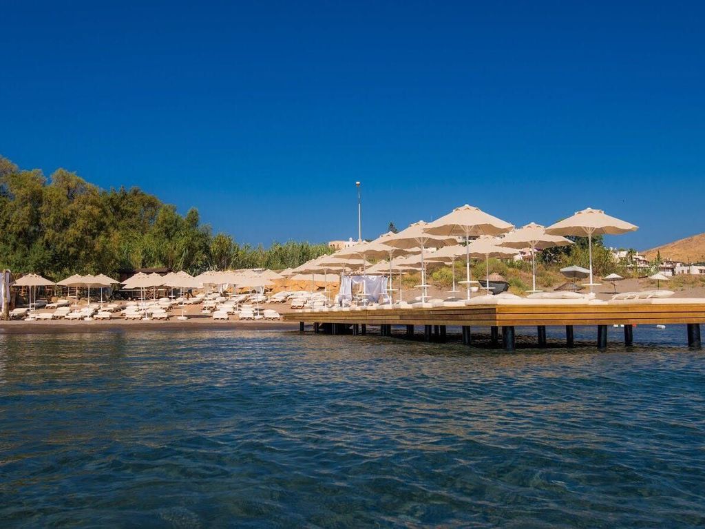 La Brezza Suite & Hotel