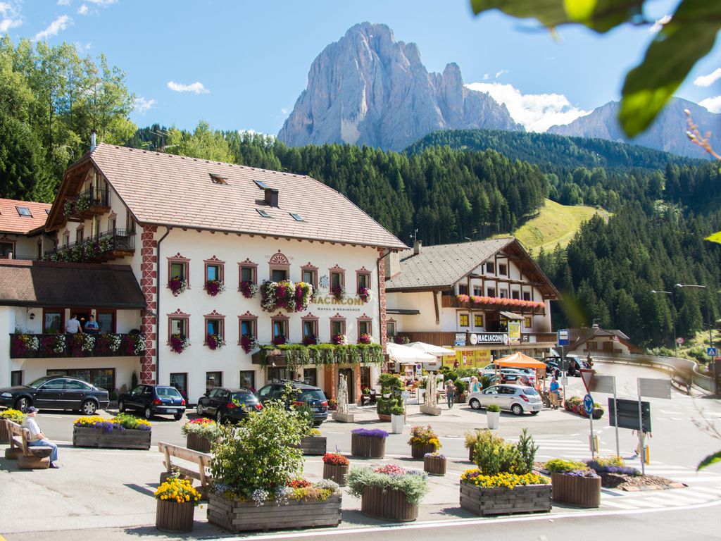 Maciaconi Hotel & Residence