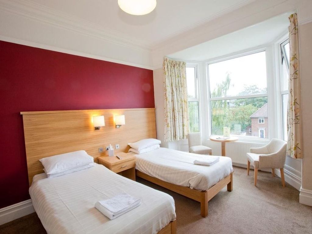 Wheatlands Lodge Hotel