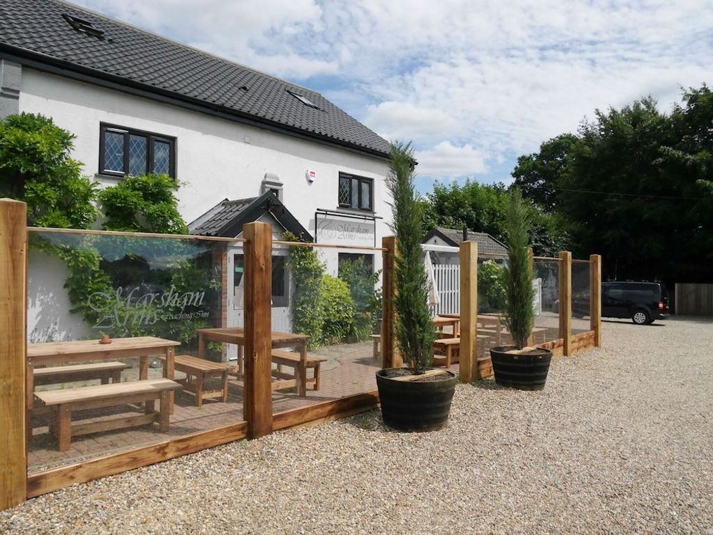 The Marsham Arms Inn