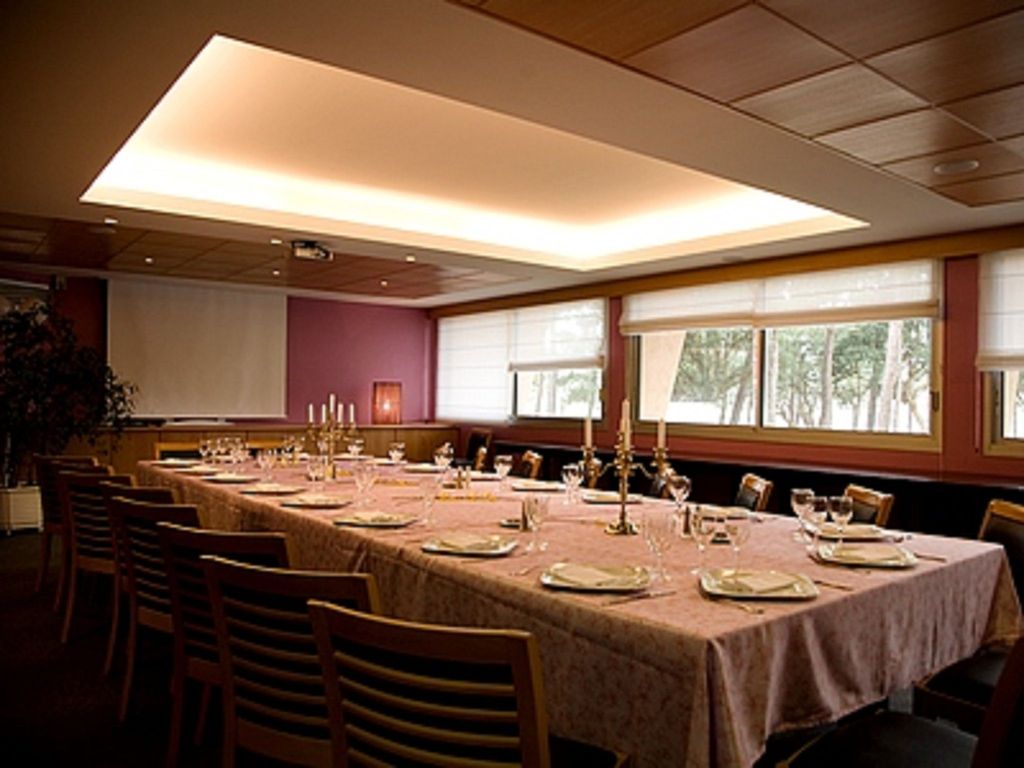 Lacotel Logis