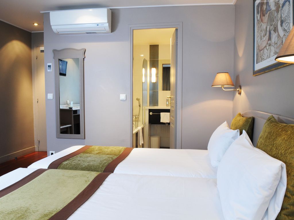 Moris Grands Boulevards