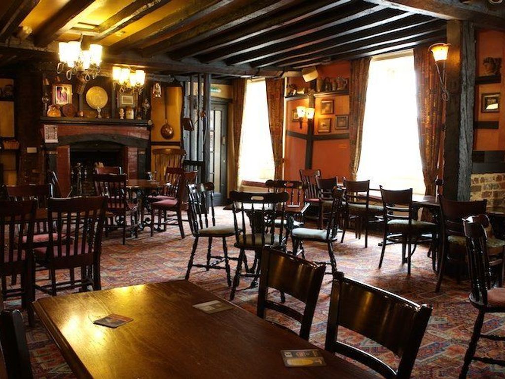 The George Hotel Amesbury