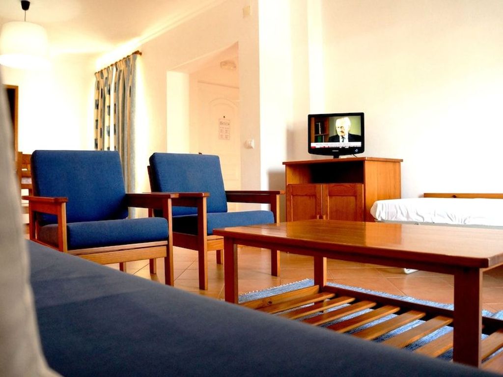 Oasis Beach Apartments
