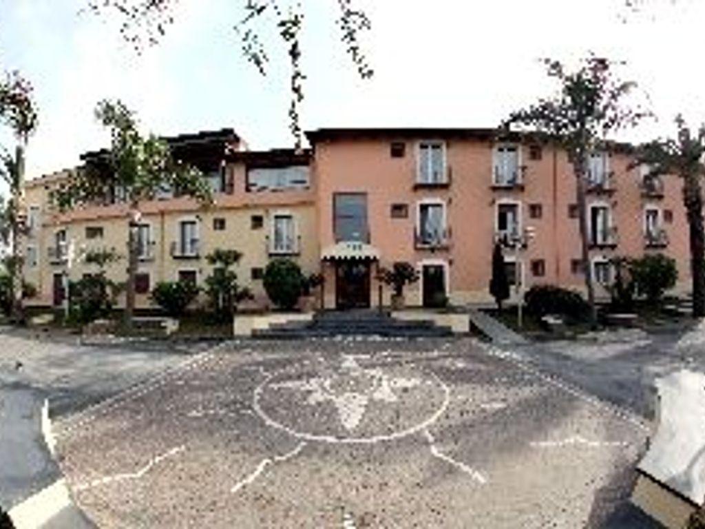 Liternum Hotel & Restaurant