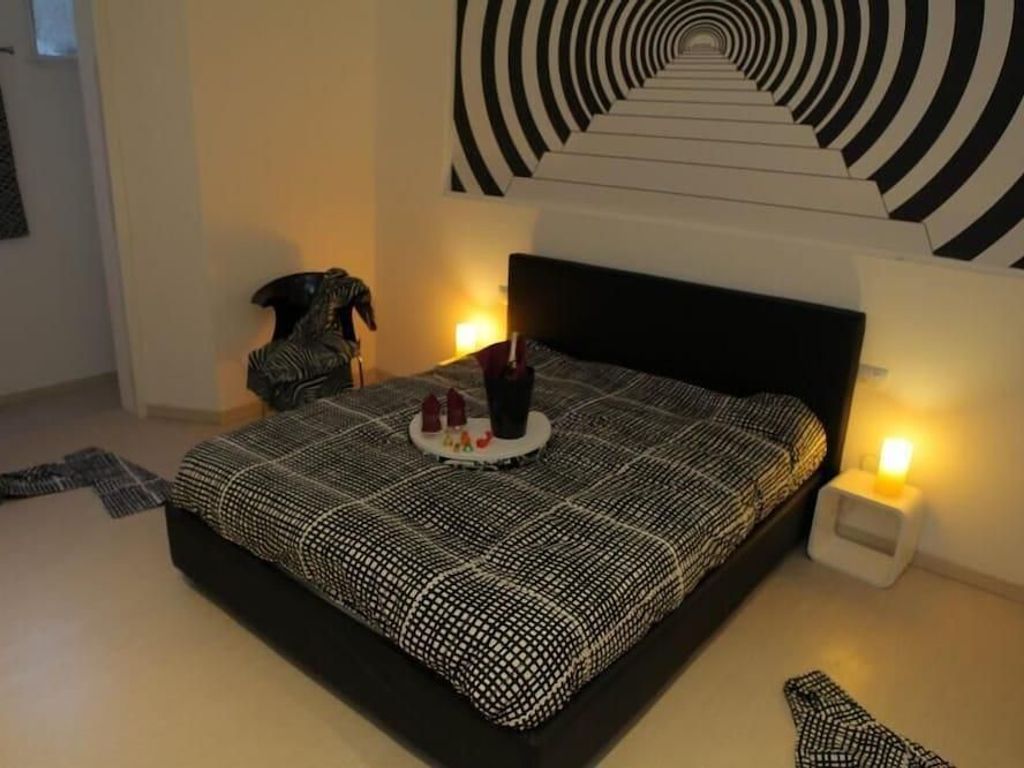 Ena Guest House