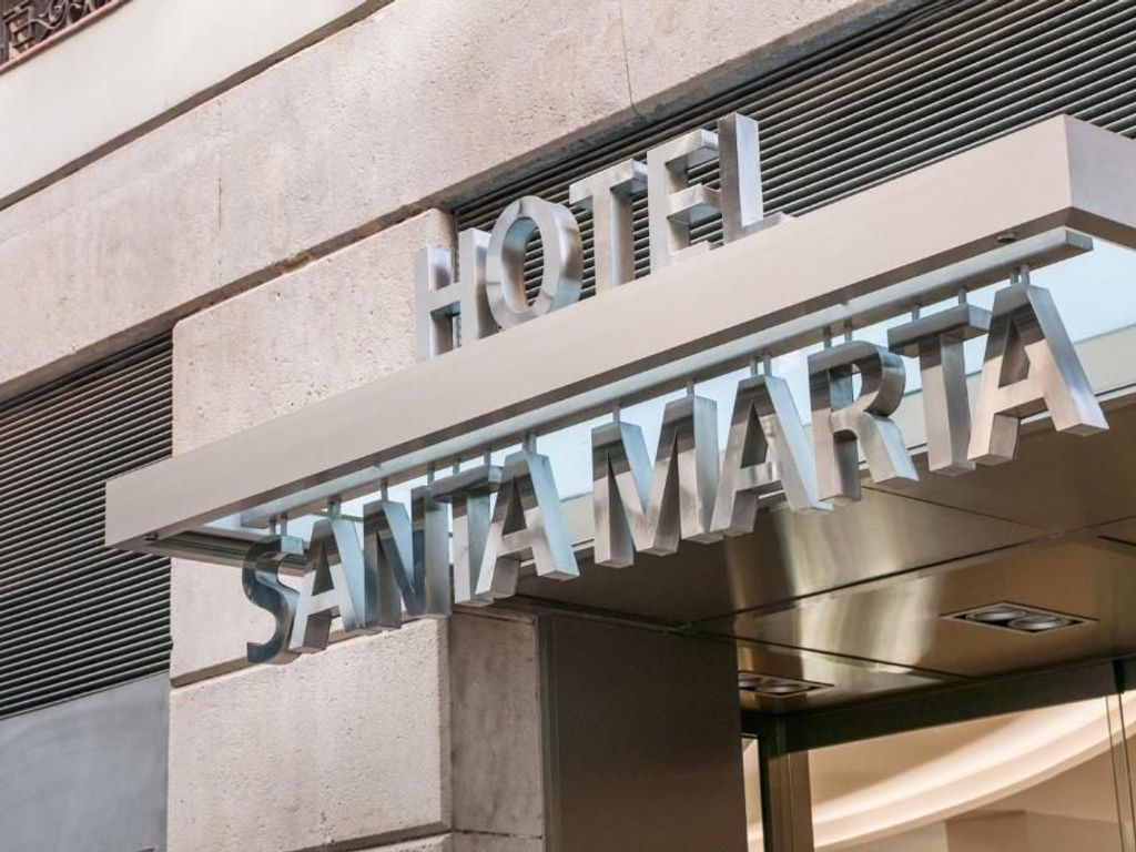 HOTEL SANTA MARTA