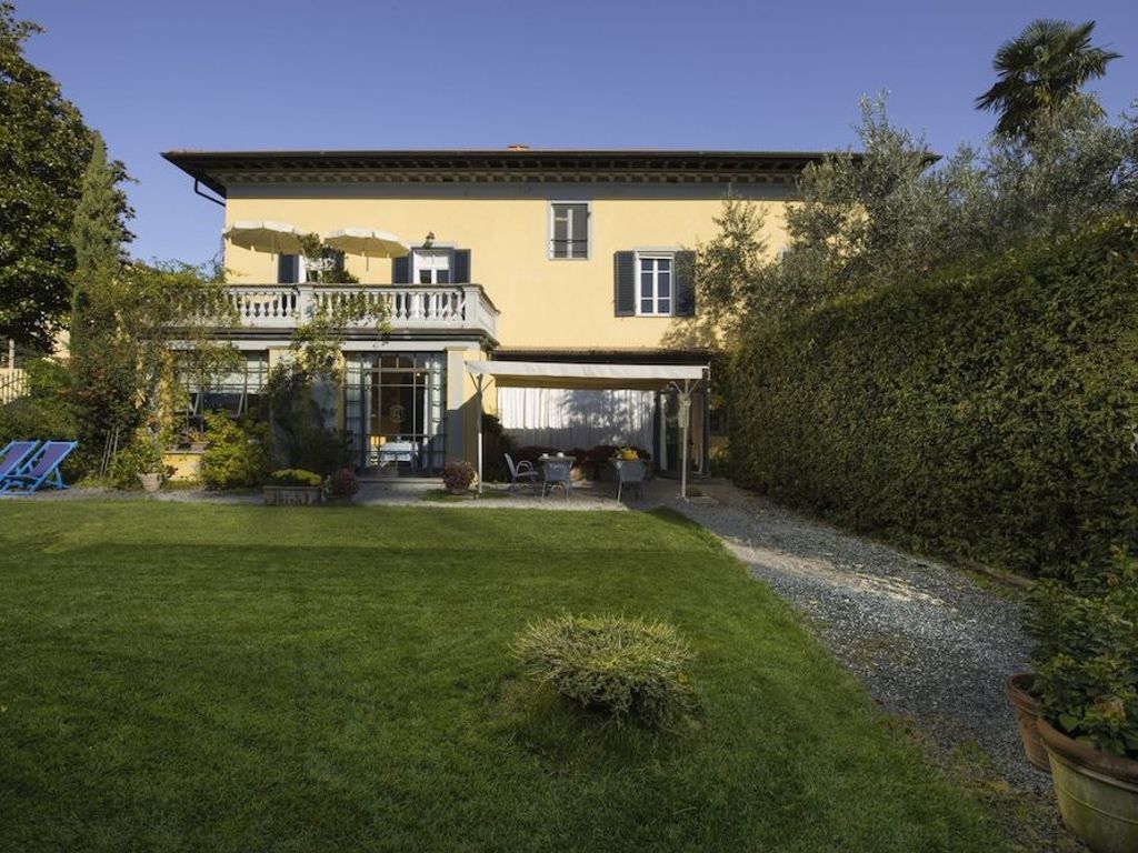 Al Porto di Lucca B&B