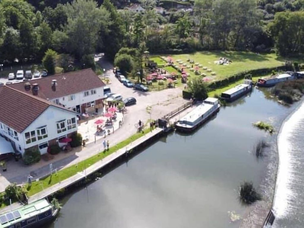 The Riverside Inn