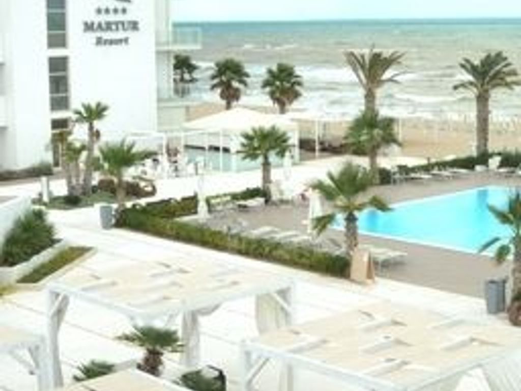 Martur Resort
