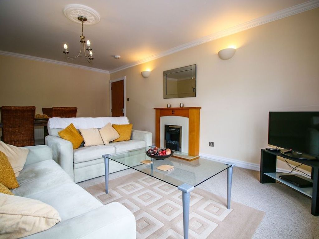 Turnberry Apartments