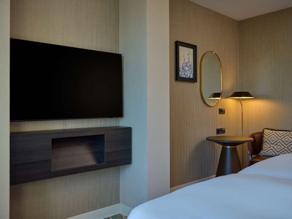 Haven Hotel Rotterdam Curio Collection by Hilton a Hilton Affiliate Hotel