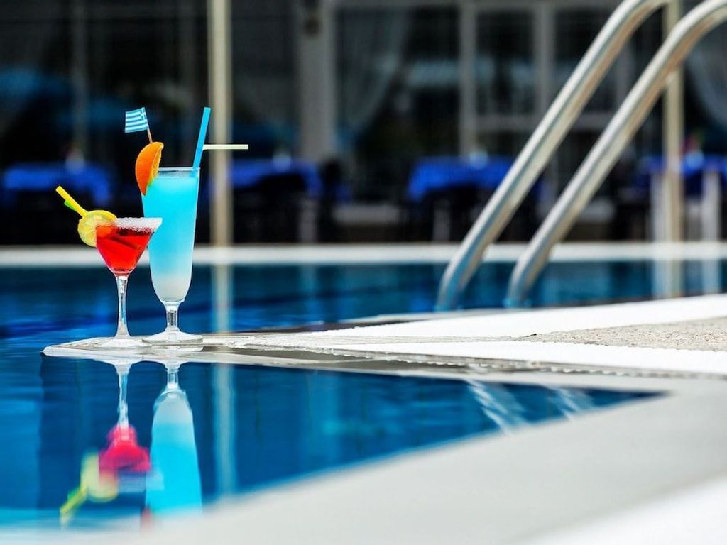 Xenios Port Marina Hotel