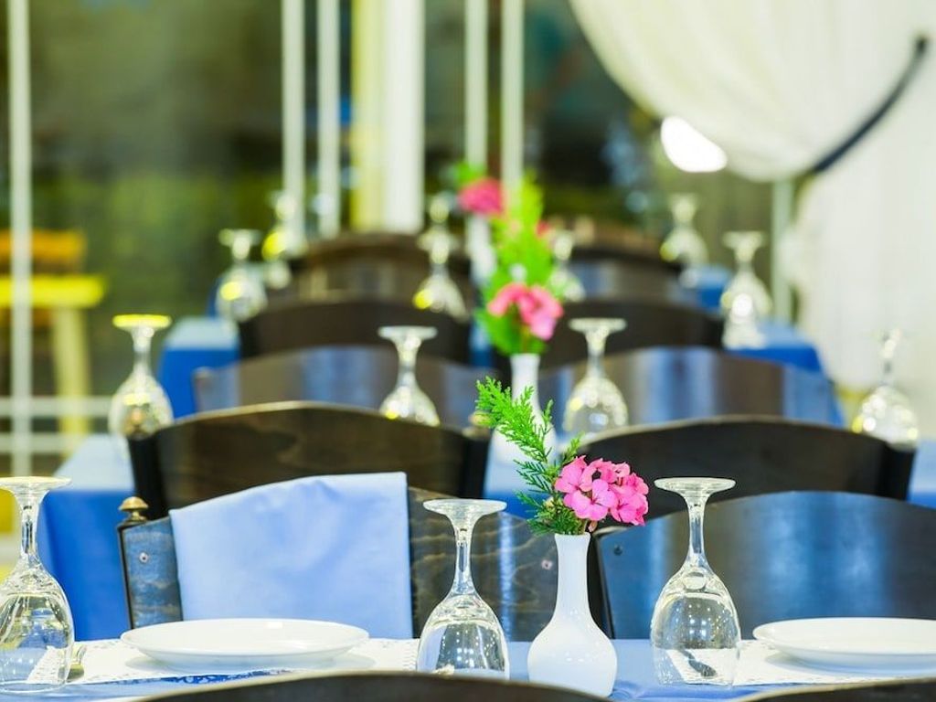 Xenios Port Marina Hotel