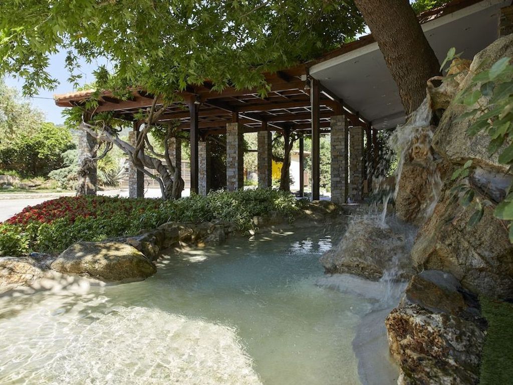Anthemus Sea Beach Hotel & Spa