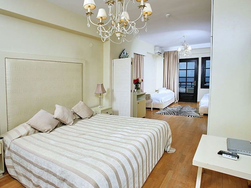 Assa Maris Beach Hotel