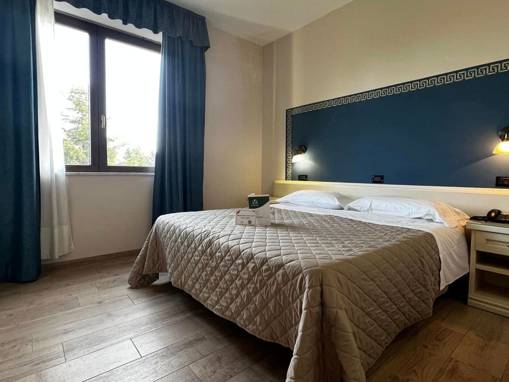 Il Grifo Hotel e Prosciutteria Toscana