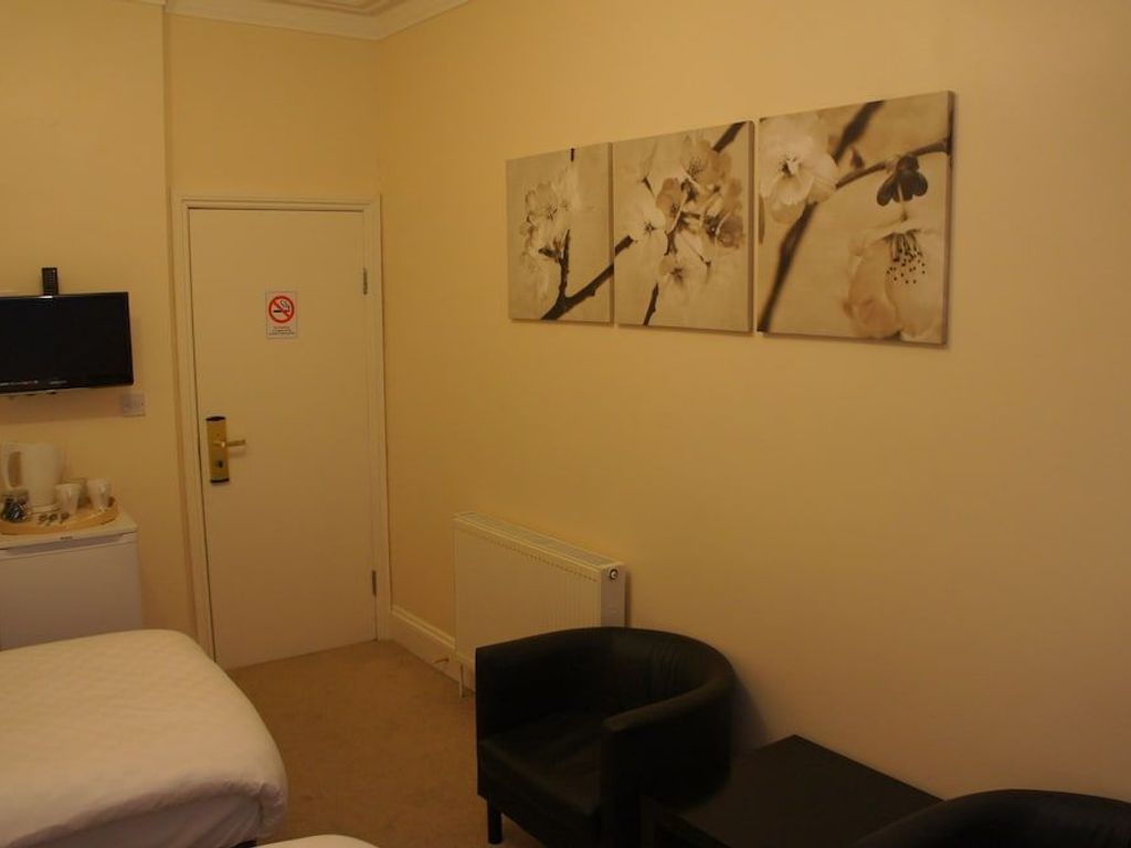 Pearl Hotel London