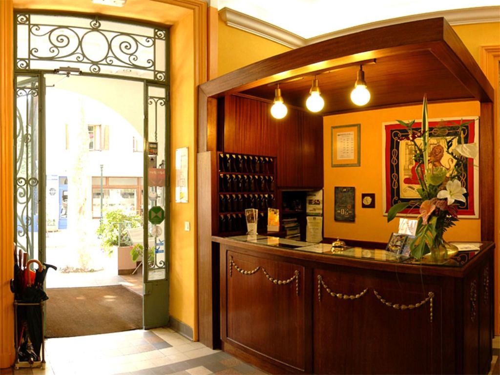 Grand Hotel de Lyon Logis