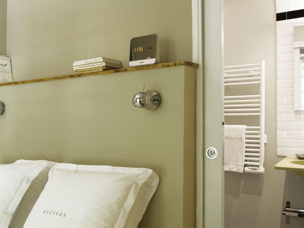 Suites & Hotel Helzear Montparnasse Apartments