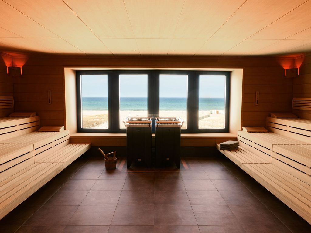 aja Warnemuende