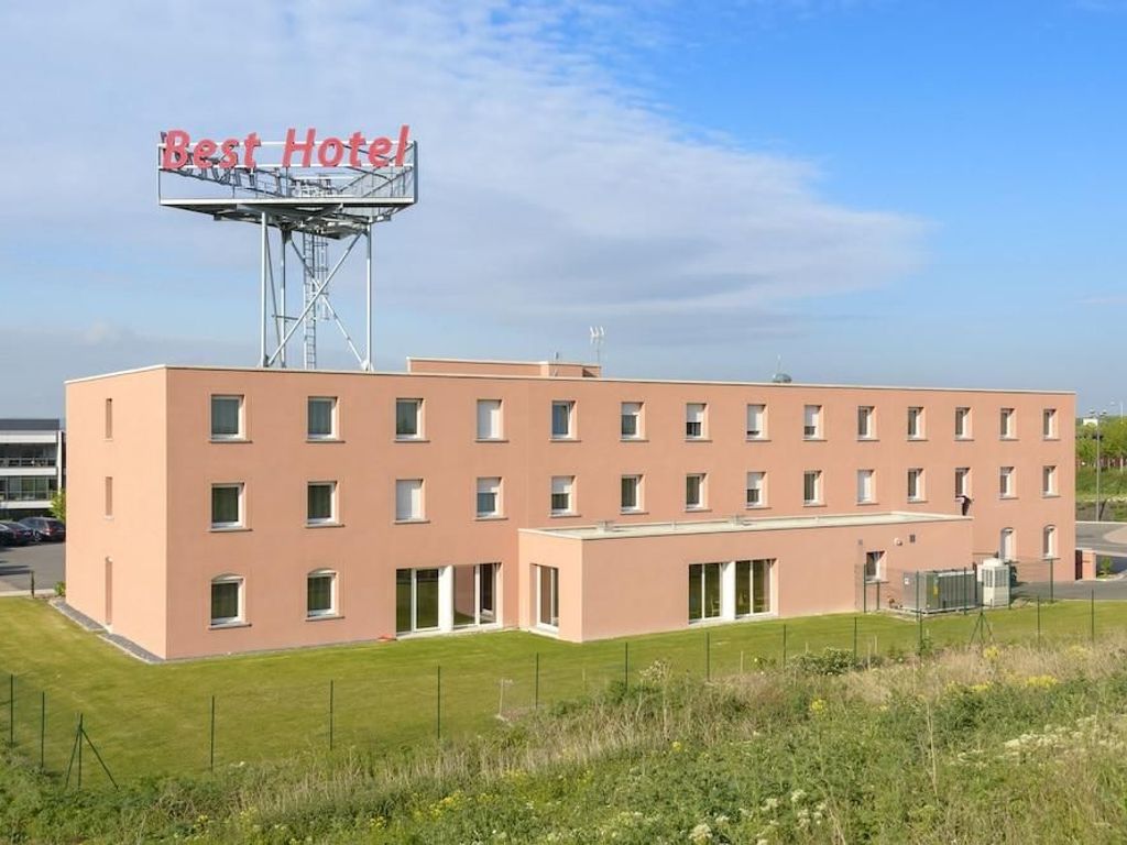 Brit Hotel Reims Croix Blandin
