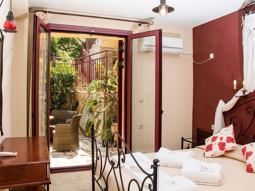 GreKa Ionian Suites