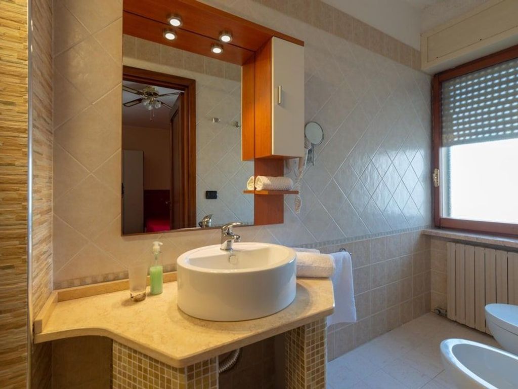 Aurora Rooms