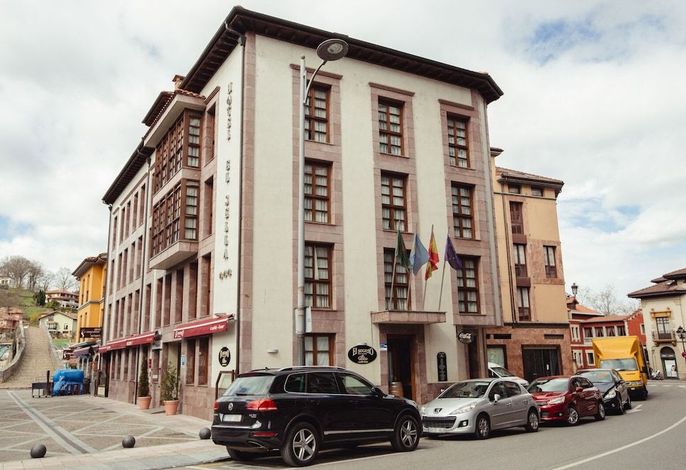 Hotel El Sella