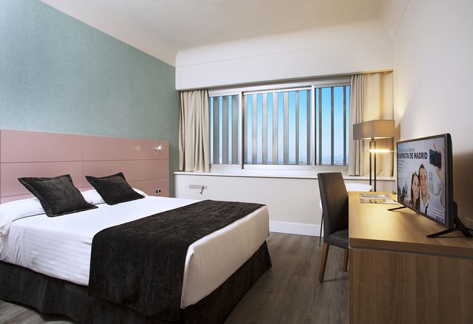 Hotel Chamartin The One