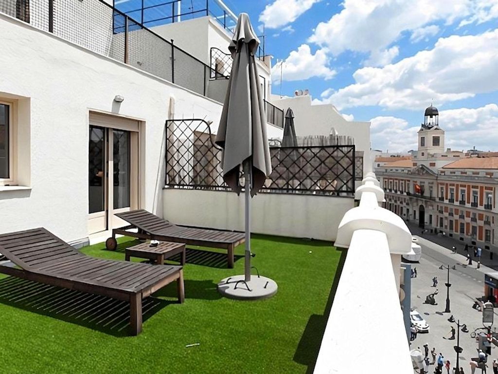 Hotel Moderno Puerta del Sol