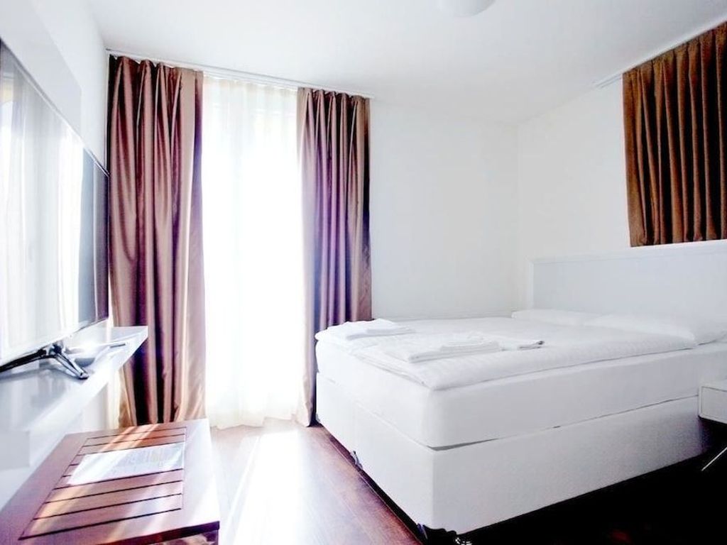 Suite Apartments by Livingdowntown LivingDownTown