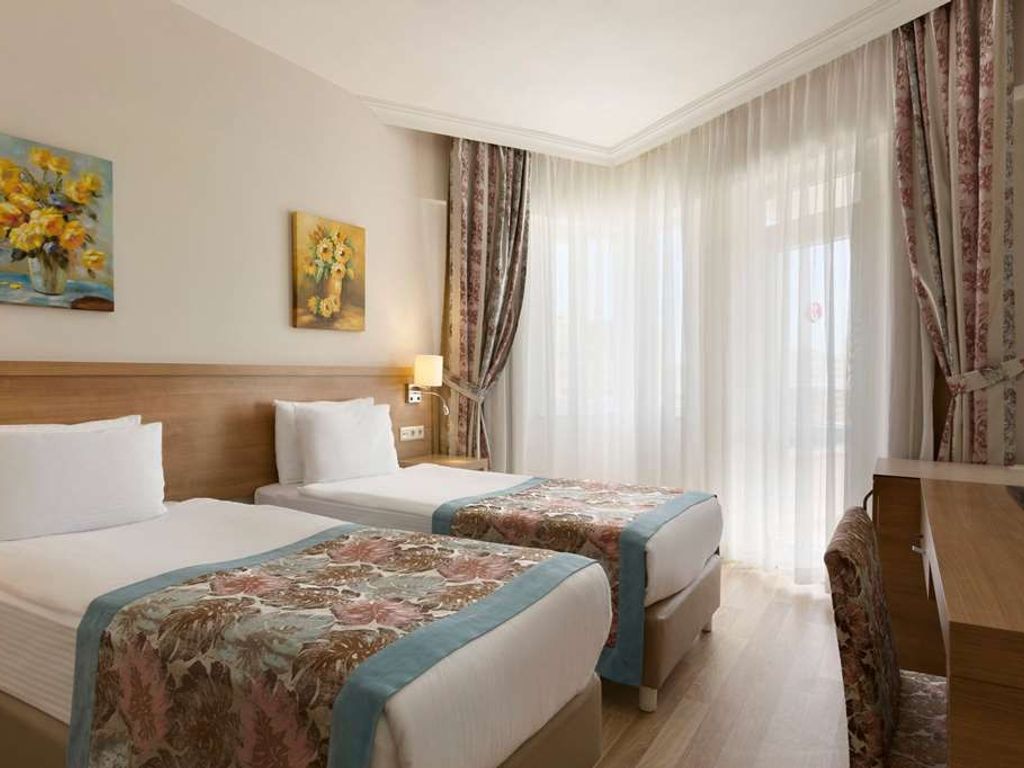 Ramada Resort by Wyndham Lara