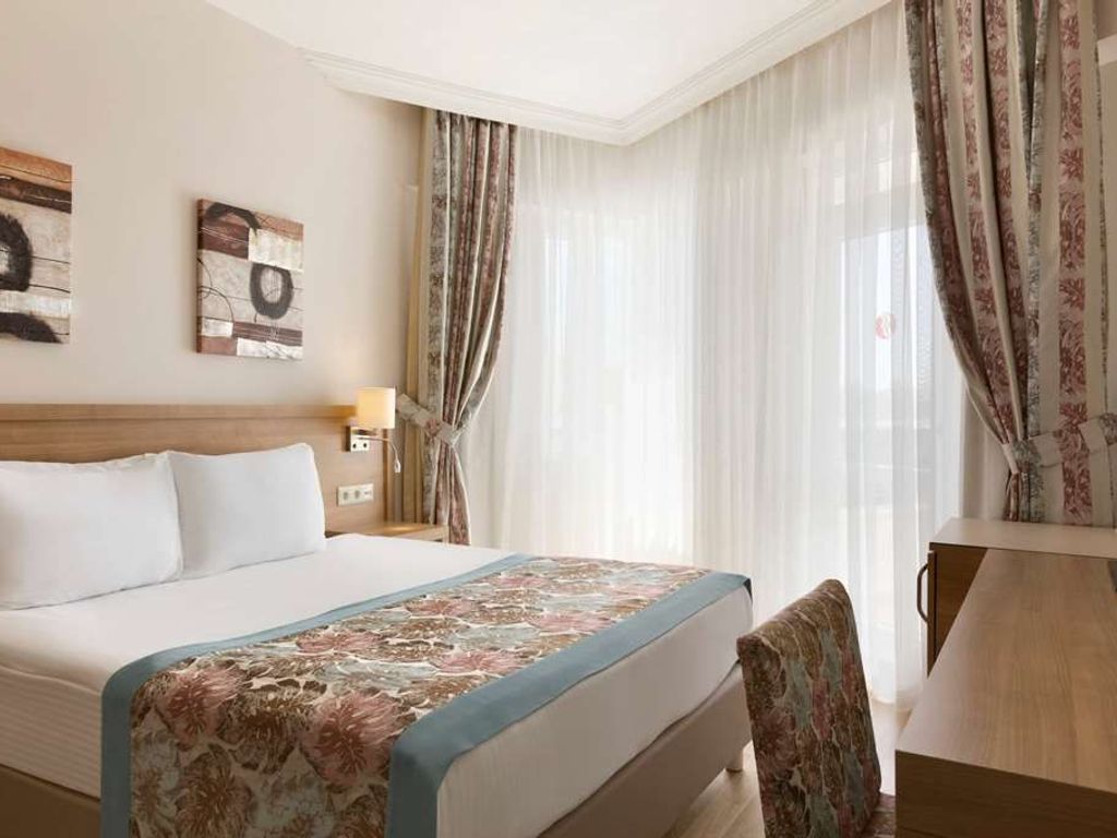 Ramada Resort by Wyndham Lara