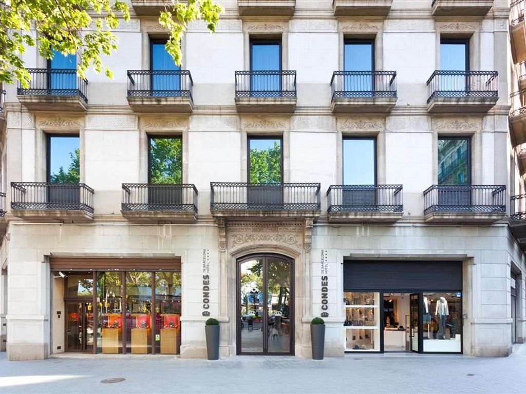 Cava and Hotel Mastinell LIF