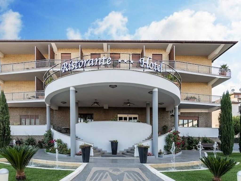 Aquila Hotel