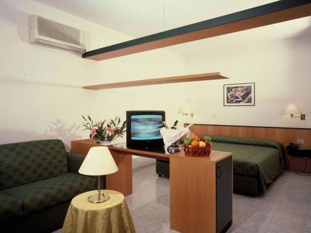 Hotel Ambrosio La Corte