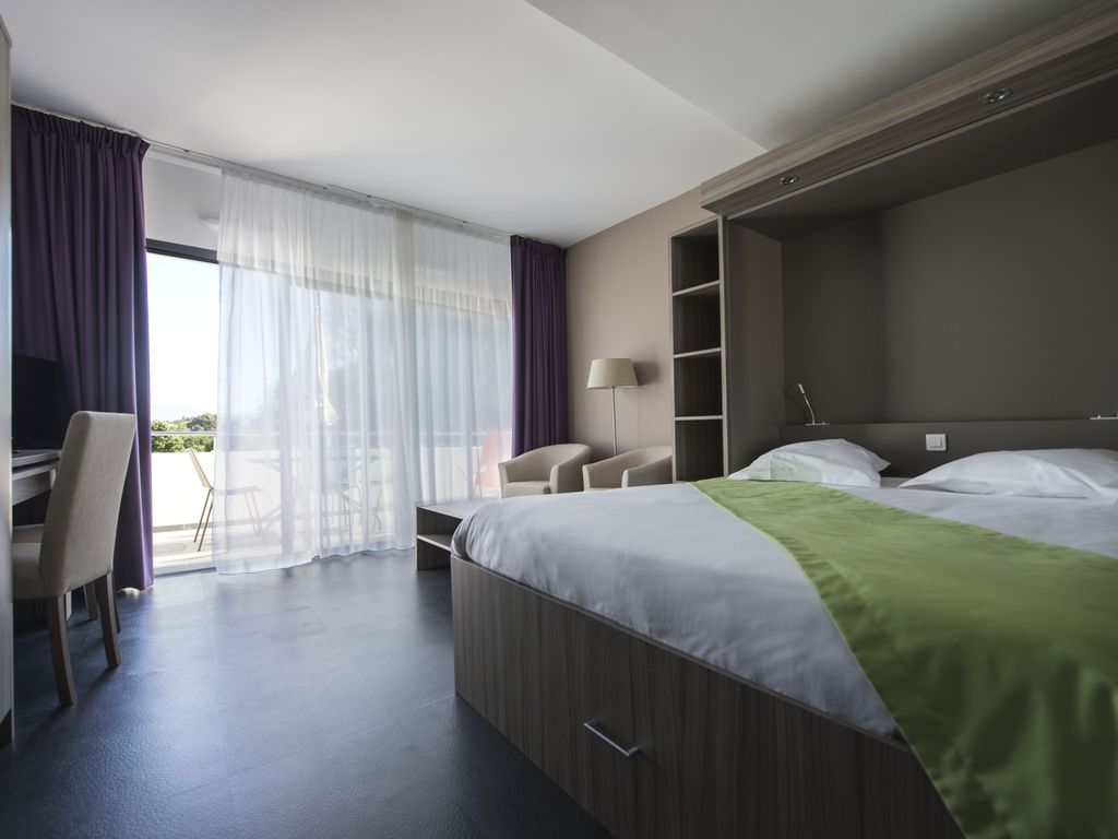 Suite Home Porticcio Residence Hoteliere
