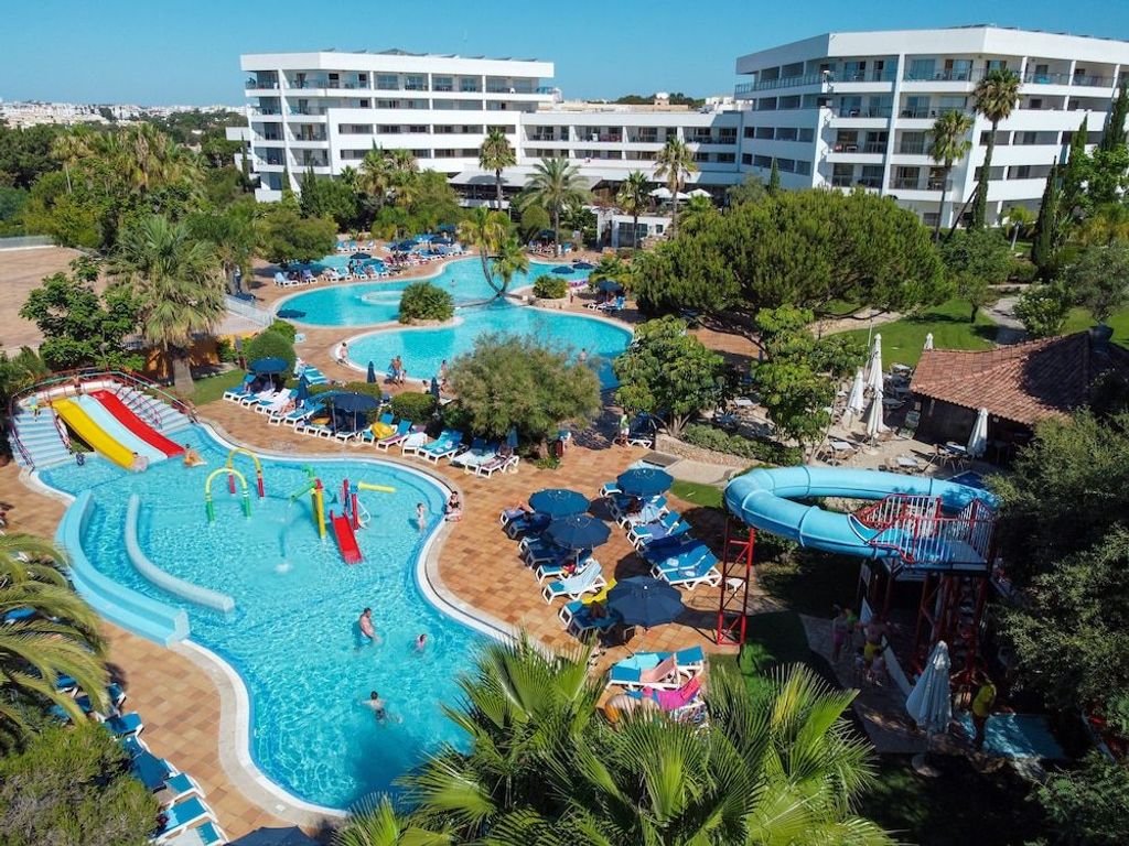 Alfagar Aparthotel