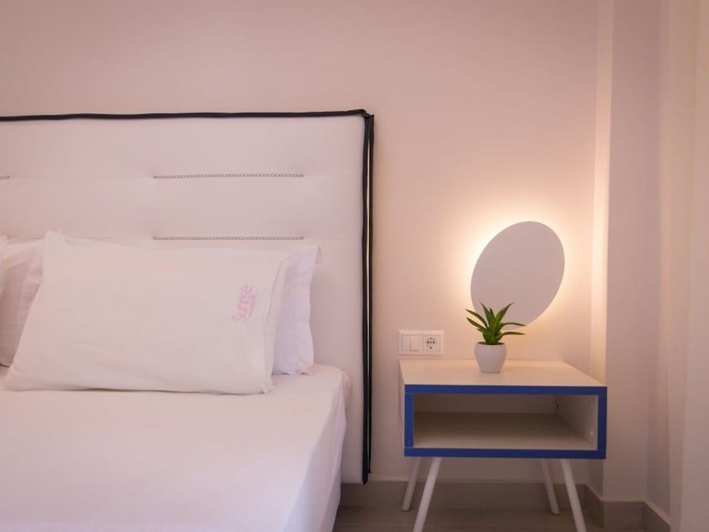 Sun Rise Hotel