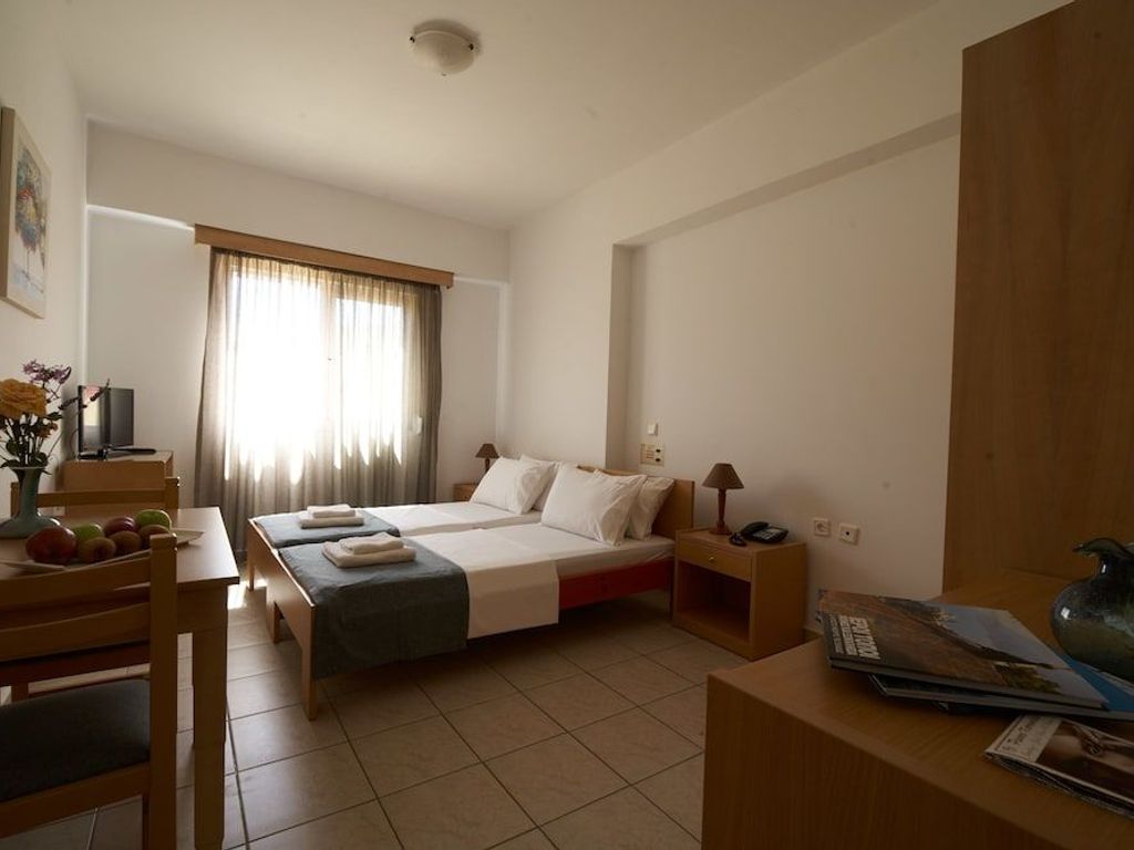 Veronica Hotel