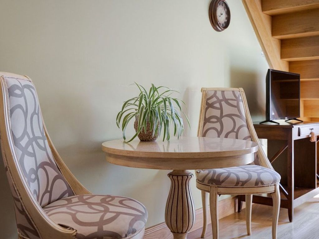 Civitas Suites Hotel