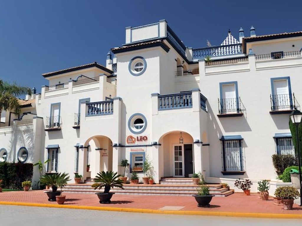 Leo Apartamentos San Bruno