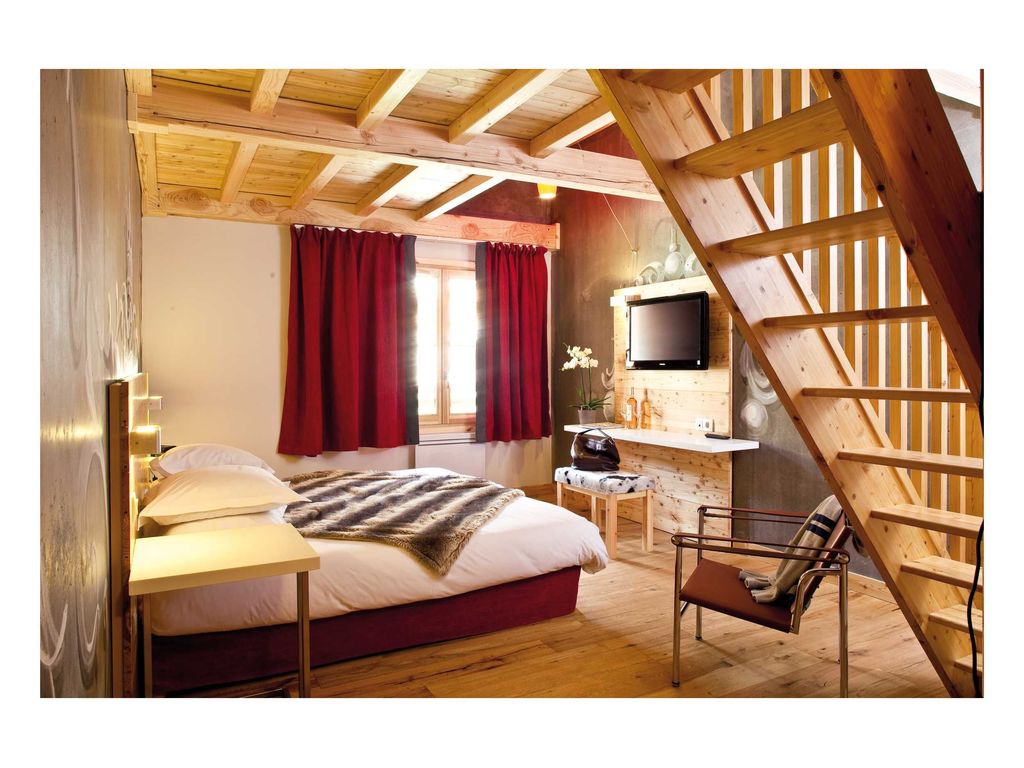 Anova Hotel & Spa