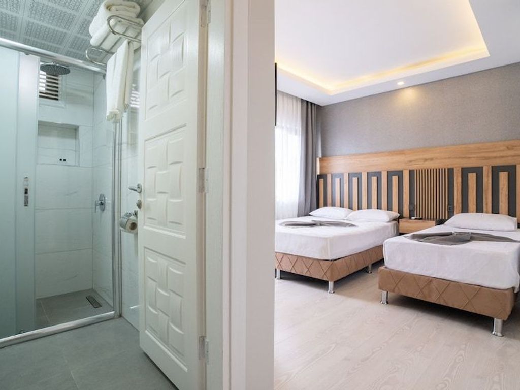 Kafkas Hotel