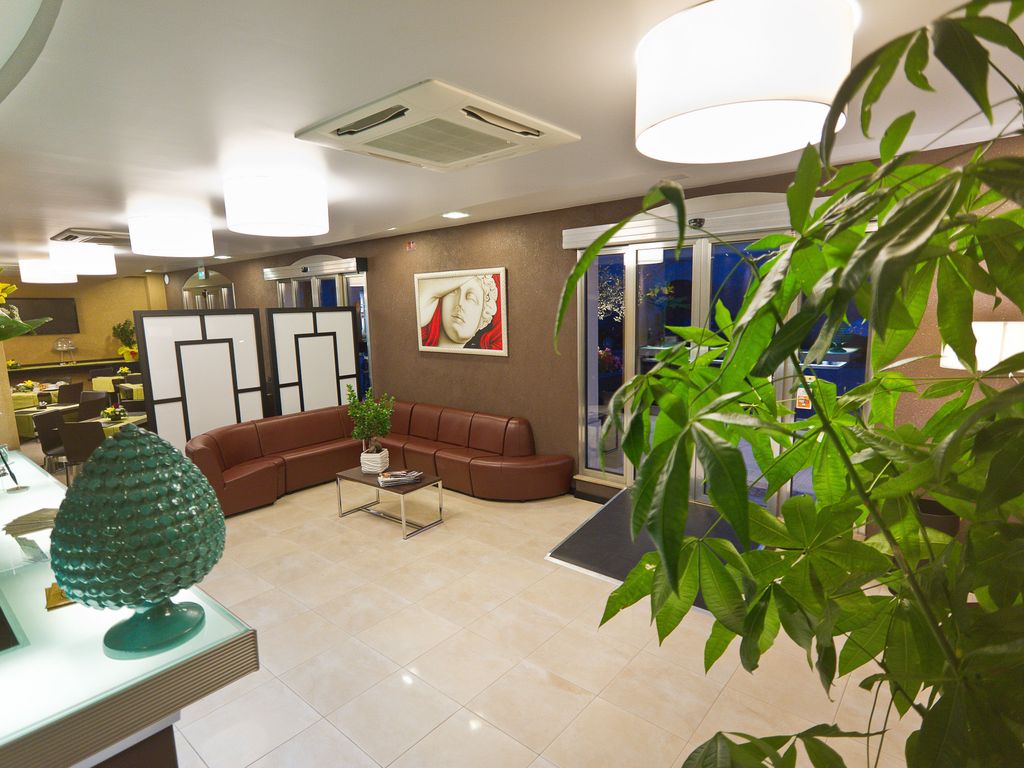 Melqart Hotel